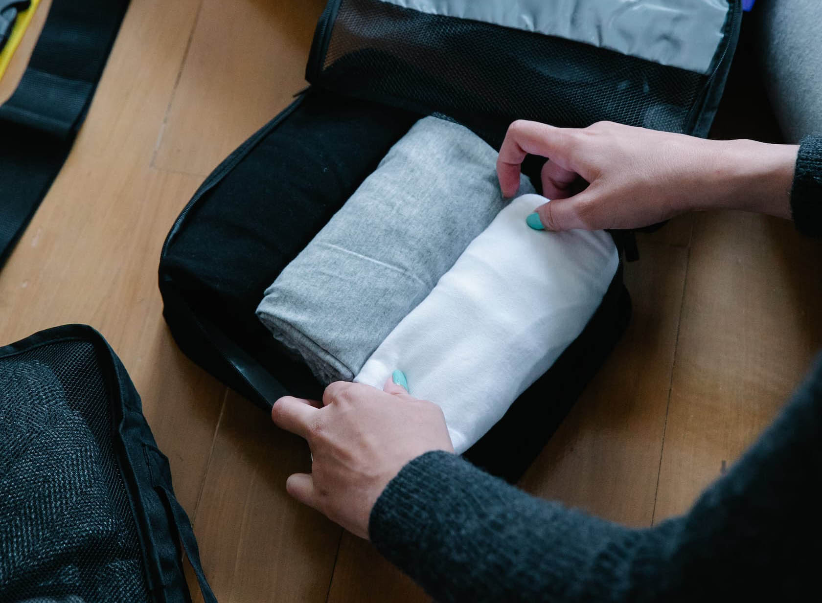 Light packing for digital nomad
